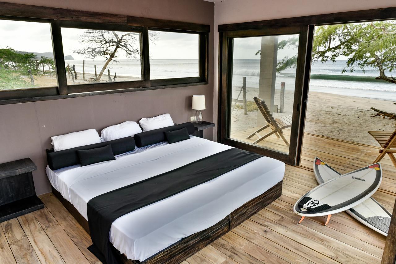 99 Surf Lodge El Limon Exterior photo